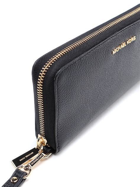 Michael Kors continental wallet